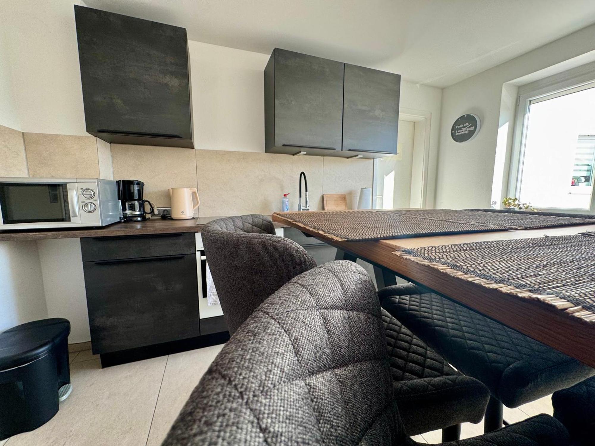 3 Zimmer Apartment Mit Flussblick - Self Check-In Eggenfelden Εξωτερικό φωτογραφία